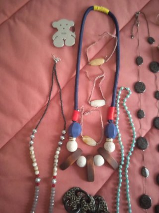 Lote Collares y Pulseras