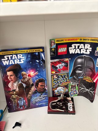 Artículos Star Wars: Tazas y Figuras