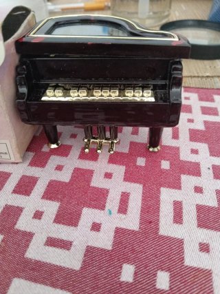 Piano in miniatura da collezione