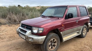 Mitsubishi Montero 2000