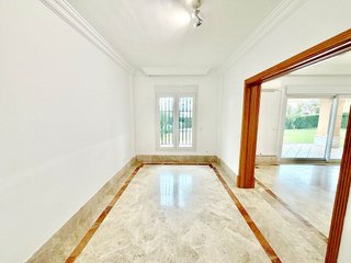 Casa pareada en alquiler en Los Monteros - Bahía de Marbella en Marbella