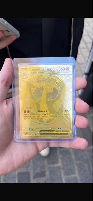 Carta Pokémon Mega Charizard EX Dorada