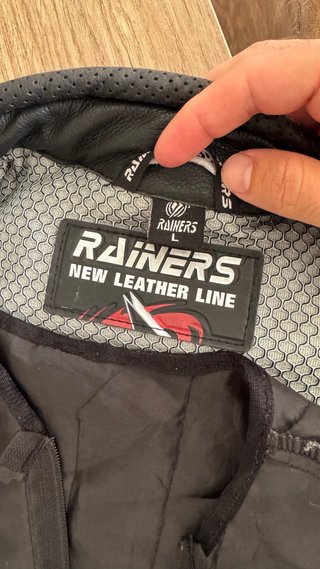 Chaqueta de piel para moto marca Rainers