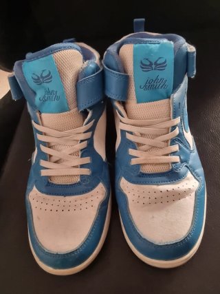 2 pares de Zapatillas Jordan para niños
