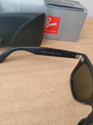 Ray-Ban Wayfarer Negras Casi Nuevas