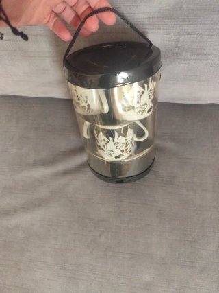 Set caffè con design di vitelli bianco e nero