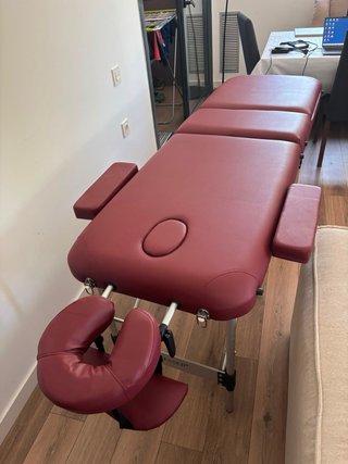 Cama de masaje kesser nueva usada una vez
