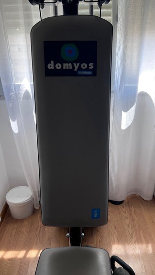 Máquina Multiestación Domyos