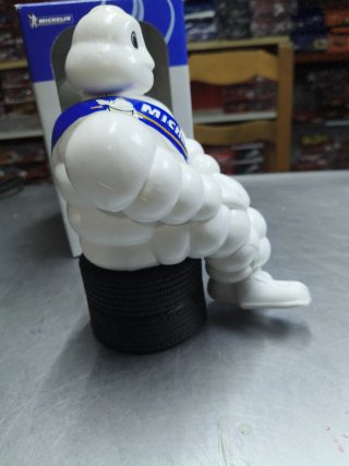 Figura Michelin Bibendum Scalextric muñeco