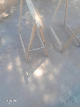 Caballetes de madera para trabajos