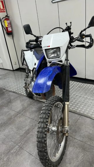 Suzuki DR-Z400S Enduro 2005
