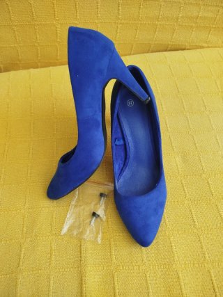 Zapatos de tacón azul talla 37