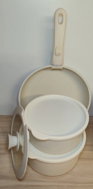 Set di padelle Carote beige, auricolari AUKEY GRATIS