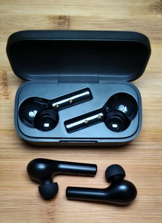 Set di padelle Carote beige, auricolari AUKEY GRATIS