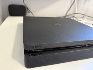 PS4 Slim 500GB + Mando + Ticket Compra