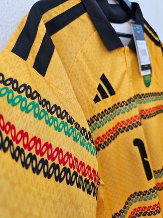 Camiseta Adidas Jamaica Talla L