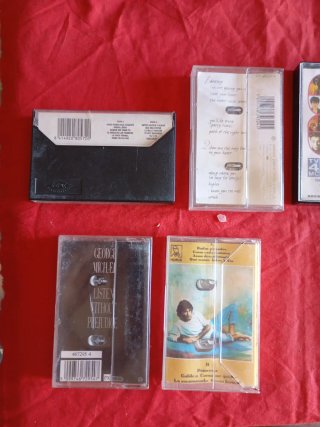 Lote de 8 casetes antiguos variados