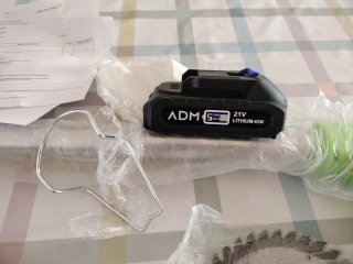 Desbrozadora ADM 21V con Batería y Accesorios