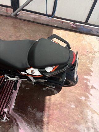 KTM Duke 125 2011 - 40.500 km