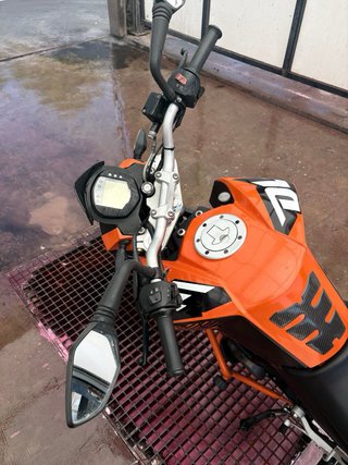 KTM Duke 125 2011 - 40.500 km