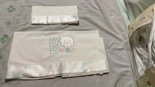 Juego de cuna grande bebé,  y regalo sacaleches