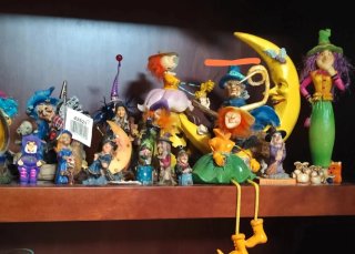 Lote de figuras de brujas