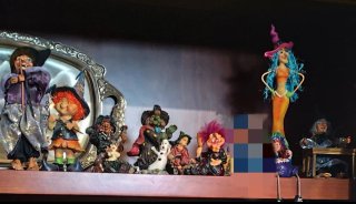 Lote de figuras de brujas