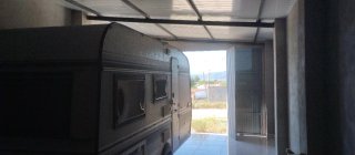 Se vende garaje con parcela