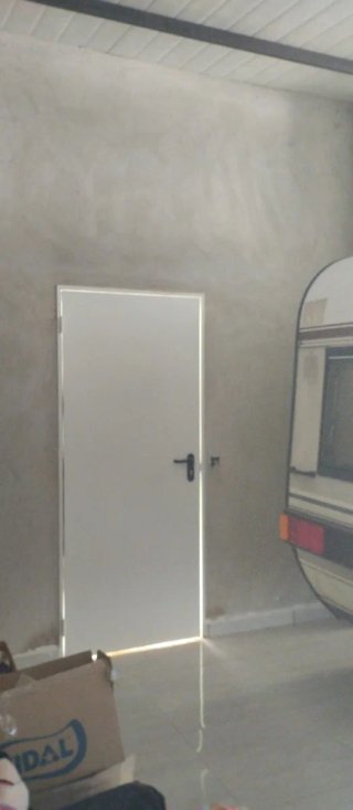 Se vende garaje con parcela