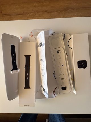 Apple Watch SE 44mm Grigio Siderale
