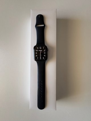 Apple Watch SE 44mm Grigio Siderale