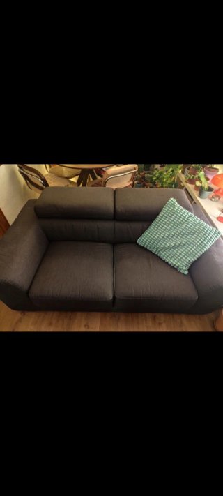 Sofá extensible muy CÓMODO con cabezales reclinabl