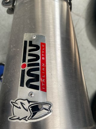 Escape MIVV Suzuki GSX F 650 negociable