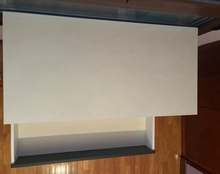 Escritorio de estudio blanco y gris