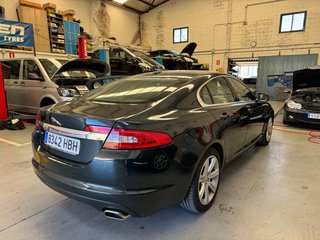 Jaguar XF 3.0 V6 Diésel Premium Luxury – 241CV