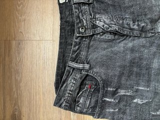 Vaqueros Diesel grises rotos T.36 IT