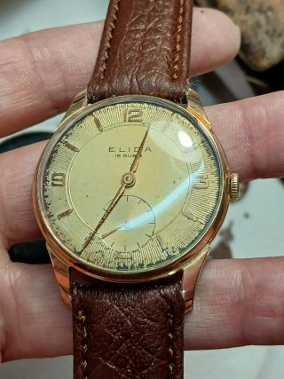 Reloj Elida Caballero Cuerda Vintage Dorado