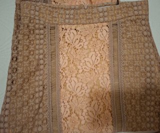 Falda tubo Mango Talla 36 Beige/Rosa Encaje