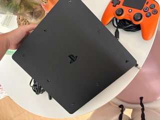 PS4 (PlayStation 4) Negra