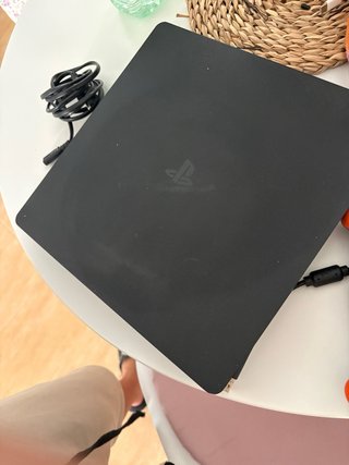 PS4 (PlayStation 4) Negra