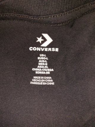 Camiseta Converse  mujer Negra  Logo Dorado Tal
