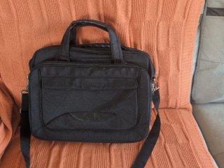 Portátil Acer Aspire E1-522