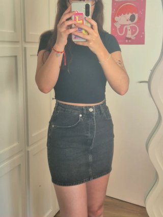 Falda vaquera negra Zara