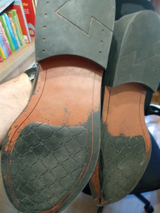Zapatos negros George talla 45.5