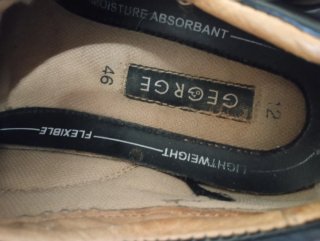 Zapatos negros George talla 45.5