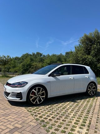 Volkswagen Golf Gti Performance 7.5