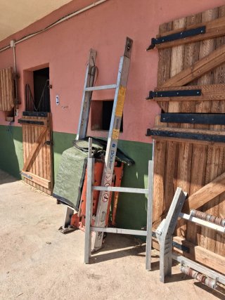 Escalera de aluminio desmontable, has 12,5 mtrs