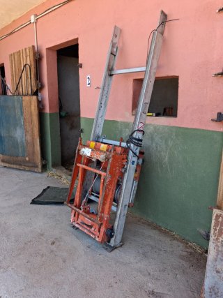 Escalera de aluminio desmontable, has 12,5 mtrs