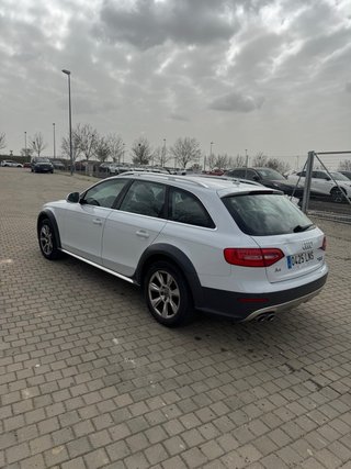 Audi A4 Allroad 2016