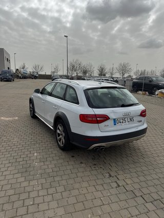 Audi A4 Allroad 2016